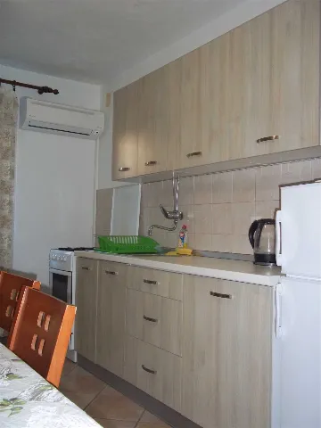 3-Bedroom Apartment in Veli Lošinj for up to 7