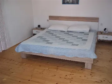 3-Bedroom Apartment in Veli Lošinj for up to 7