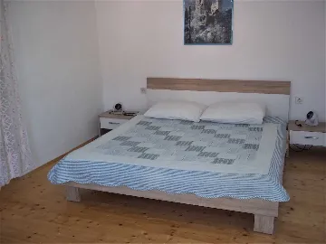 3-Bedroom Apartment in Veli Lošinj for up to 7