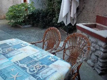 3-Bedroom Apartment in Veli Lošinj for up to 7