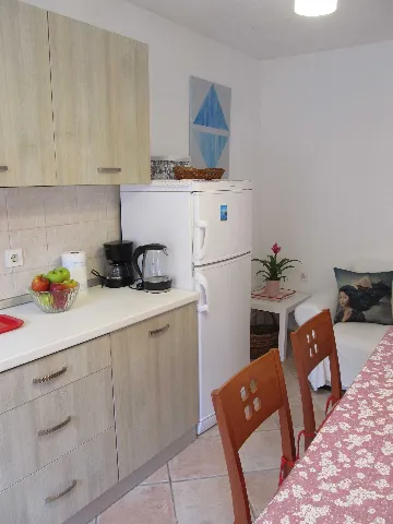 3-Bedroom Apartment in Veli Lošinj for up to 7
