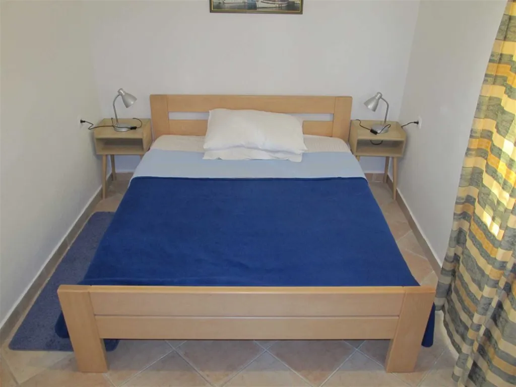 3-Bedroom Apartment in Veli Lošinj for up to 7