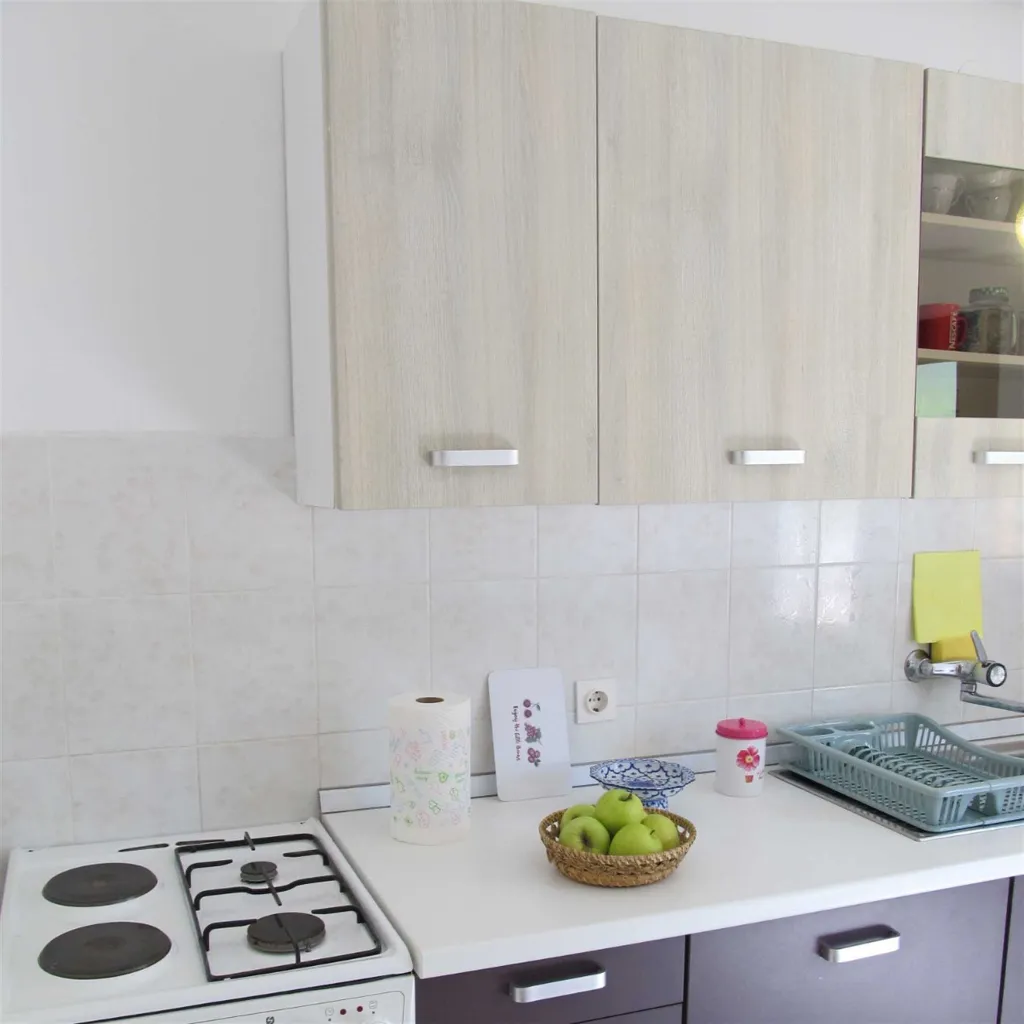 Pet-Friendly 1-Bedroom Apartment for 3 in Veli Lošinj