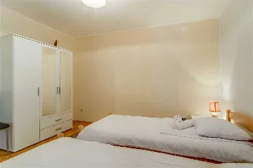 3-Bedroom Apartment for 6 in Veli Lošinj