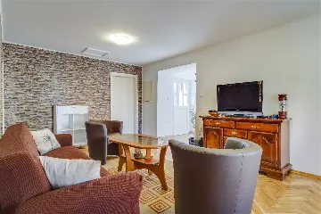 3-Bedroom Apartment for 6 in Veli Lošinj