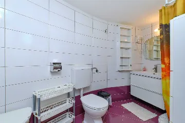 1-Bedroom Apartment in Veli Lošinj for Up to 3