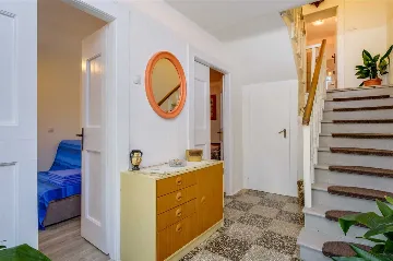 Veli Lošinj Pet-Friendly 3-Bedroom House for 7