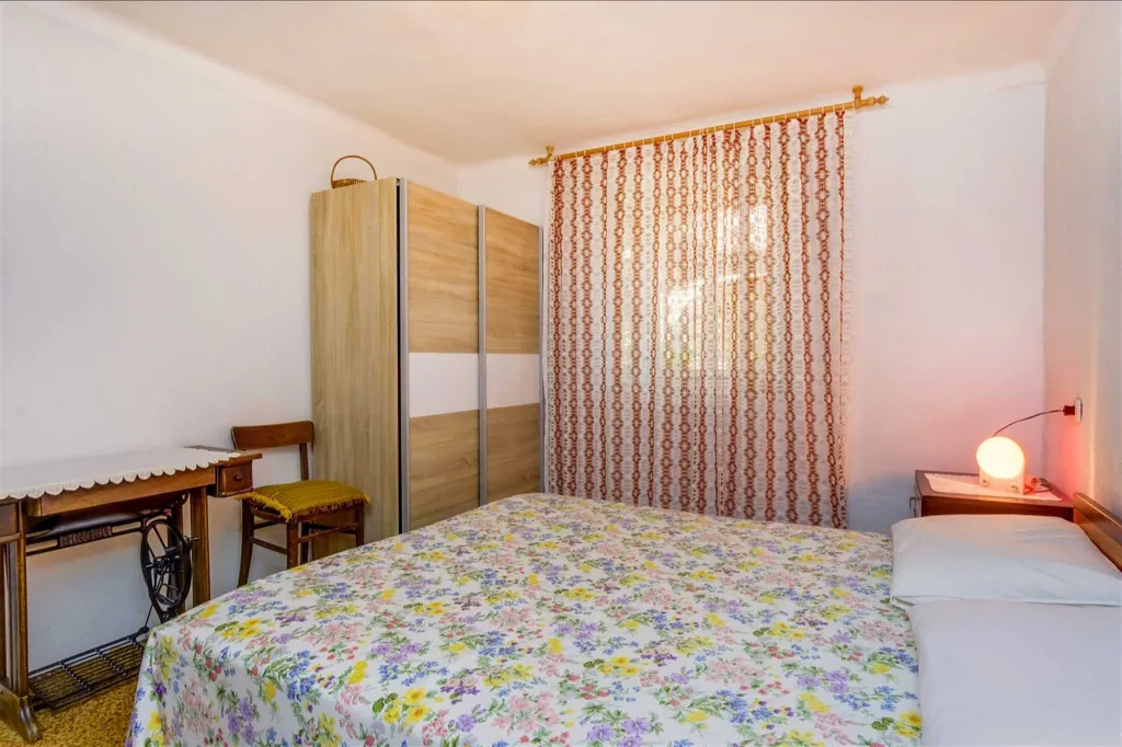 Veli Lošinj Pet-Friendly 3-Bedroom House for 7