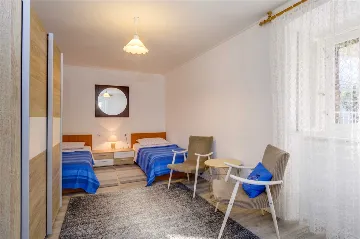 Veli Lošinj Pet-Friendly 3-Bedroom House for 7