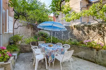 Veli Lošinj Pet-Friendly 3-Bedroom House for 7