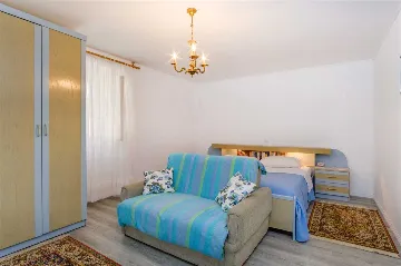 Veli Lošinj Pet-Friendly 3-Bedroom House for 7