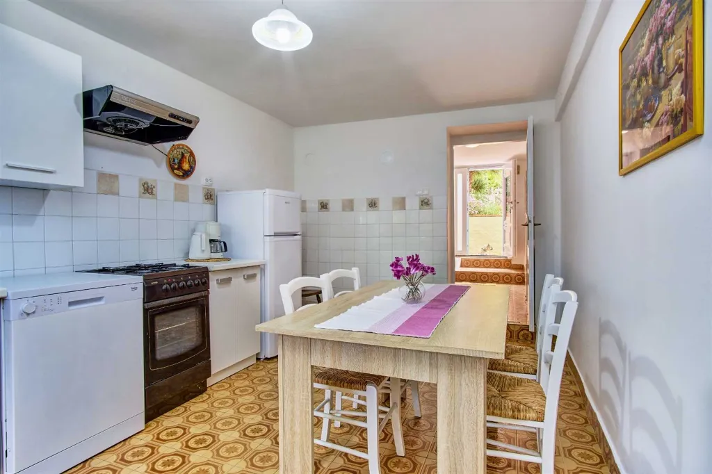 Mali Lošinj Holiday House for Up to 5 Guests