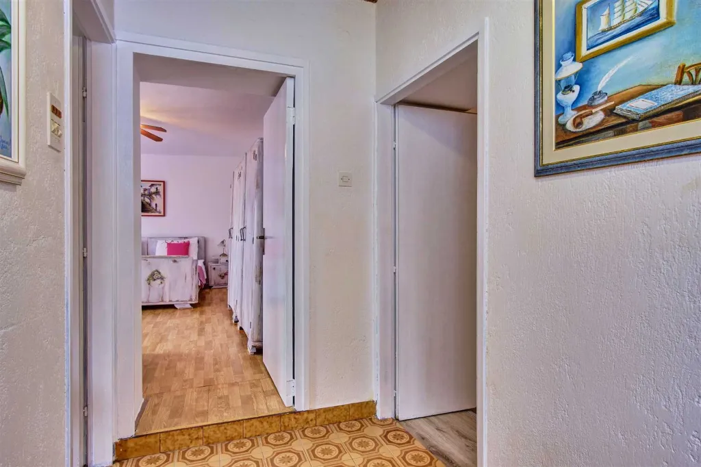 Mali Lošinj Holiday House for Up to 5 Guests