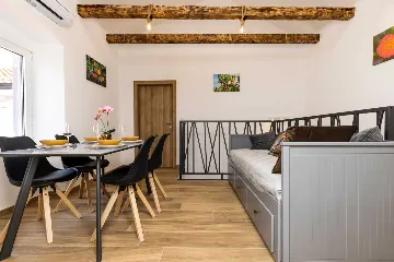 1-Bedroom Apartment in Veli Lošinj for Up to 4