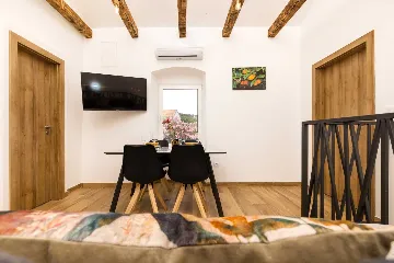 1-Bedroom Apartment in Veli Lošinj for Up to 4