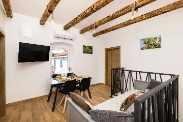 1-Bedroom Apartment in Veli Lošinj for Up to 4