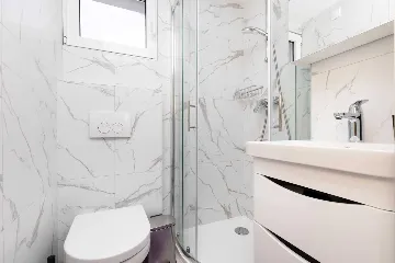 1-Bedroom Apartment in Veli Lošinj for Up to 4