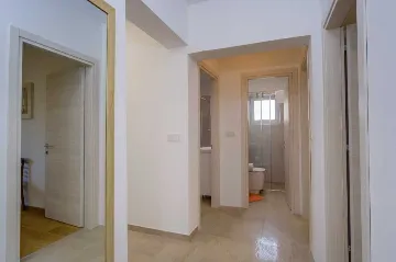 3-Bedroom Apartment for 6 Guests in Mali Lošinj