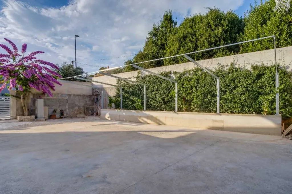 3-Bedroom Apartment for 6 Guests in Mali Lošinj