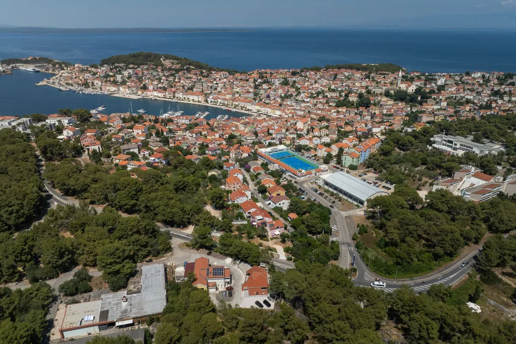 One-Bedroom Apartment in Mali Lošinj for 3-4 Guests