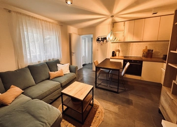 Cozy 1-Bedroom Apartment in Mali Lošinj