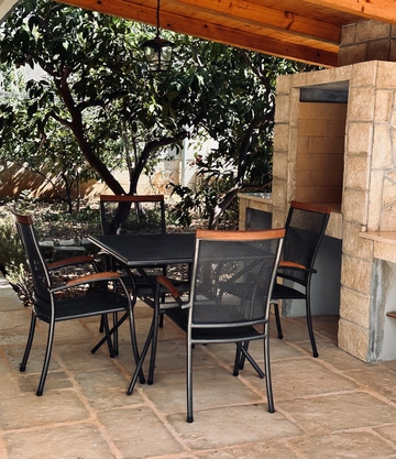 Cozy 1-Bedroom Apartment in Mali Lošinj