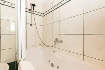 Veli Lošinj Guest House with 3 Bedrooms for 8