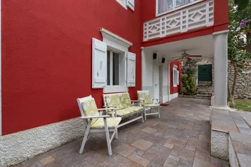 Veli Lošinj Guest House with 3 Bedrooms for 8