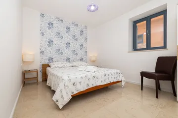 2-Bedroom Apartment in Veli Lošinj for 4 Guests