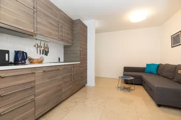 2-Bedroom Apartment in Veli Lošinj for 4 Guests