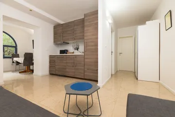 2-Bedroom Apartment in Veli Lošinj for 4 Guests
