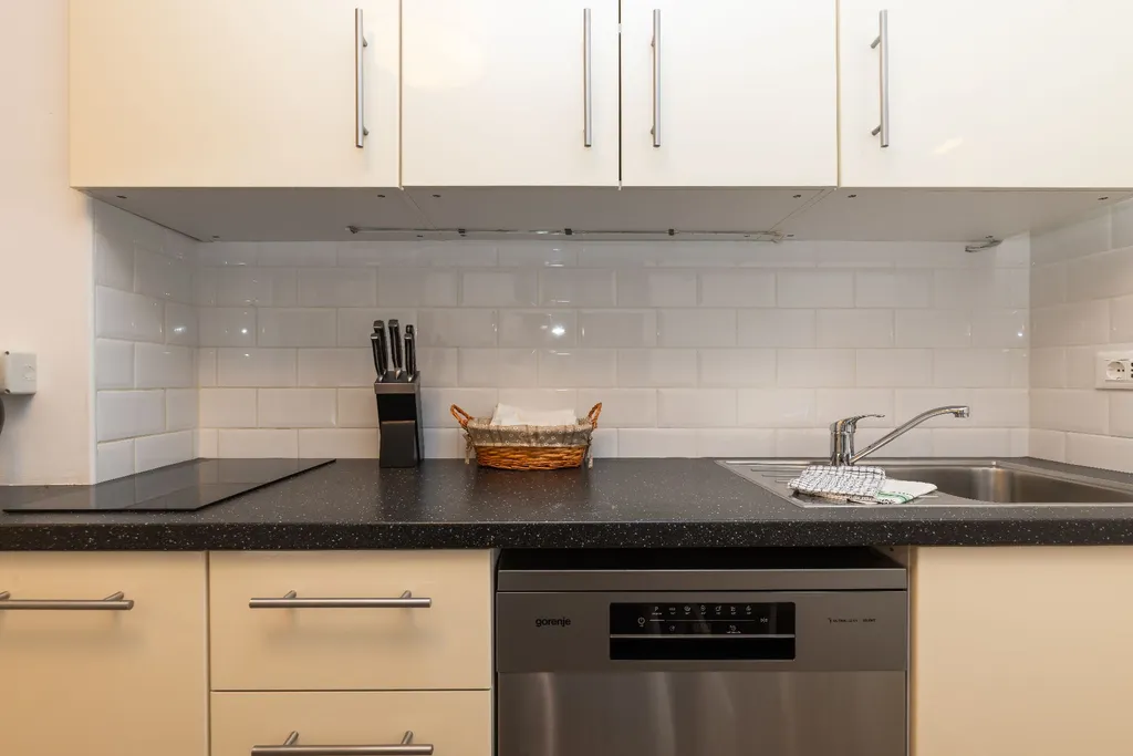 Veli Lošinj Apartment for 3 Guests