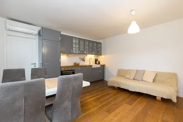 2-Bedroom Apartment in Veli Lošinj for 4 Guests