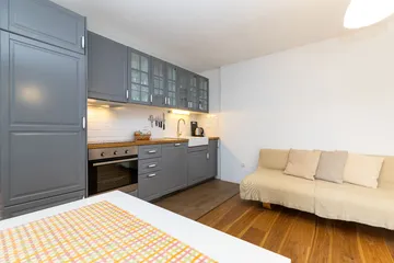 2-Bedroom Apartment in Veli Lošinj for 4 Guests