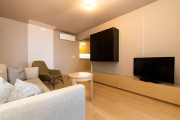 2-Bedroom Apartment in Veli Lošinj for up to 6
