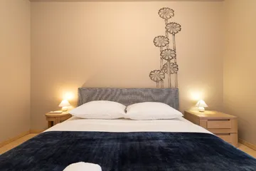 2-Bedroom Apartment in Veli Lošinj for up to 6