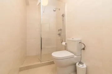 2-Bedroom Apartment in Veli Lošinj for up to 6