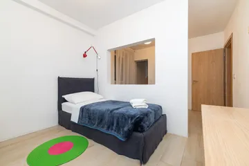 2-Bedroom Apartment in Veli Lošinj for up to 6