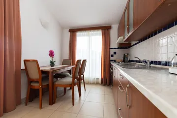 2-Bedroom Apartment in Veli Lošinj for Up to 4