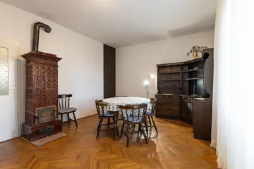 2-Bedroom Apartment in Veli Lošinj for 5 Guests