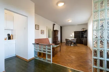 2-Bedroom Apartment in Veli Lošinj for 5 Guests