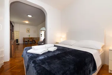 Two-Bedroom Apartment in Veli Lošinj for Up to 6