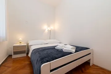 2-Bedroom Apartment in Veli Lošinj for 4