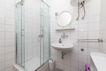 2-Bedroom Apartment in Veli Lošinj for 4