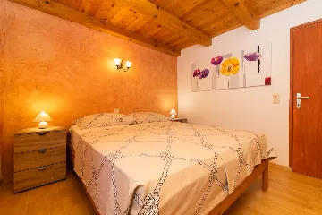 Pet-Friendly Holiday House in Veli Lošinj for 5 Guests