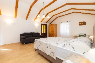 Pet-Friendly Holiday House in Veli Lošinj for 5 Guests