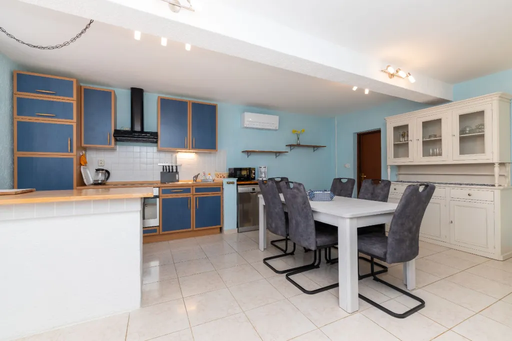 Pet-Friendly Holiday House in Veli Lošinj for 5 Guests