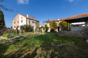 Pet-Friendly Holiday House in Veli Lošinj for 5 Guests