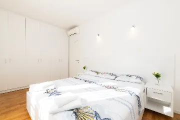 1-Bedroom Apartment in Mali Lošinj for 4
