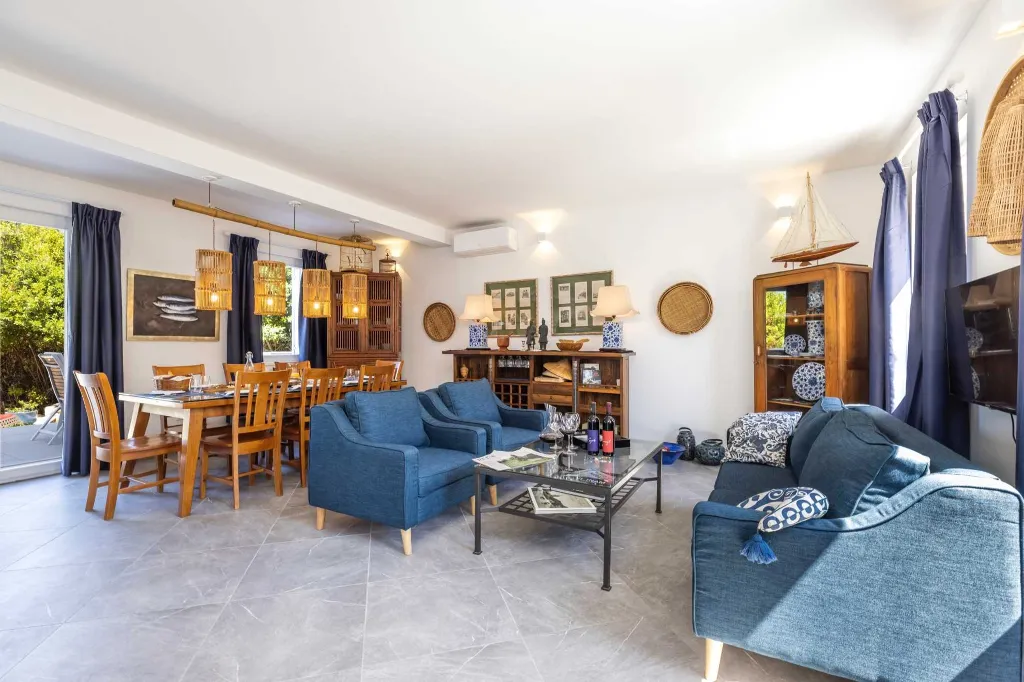 Villa for 12 Guests in Veli Lošinj